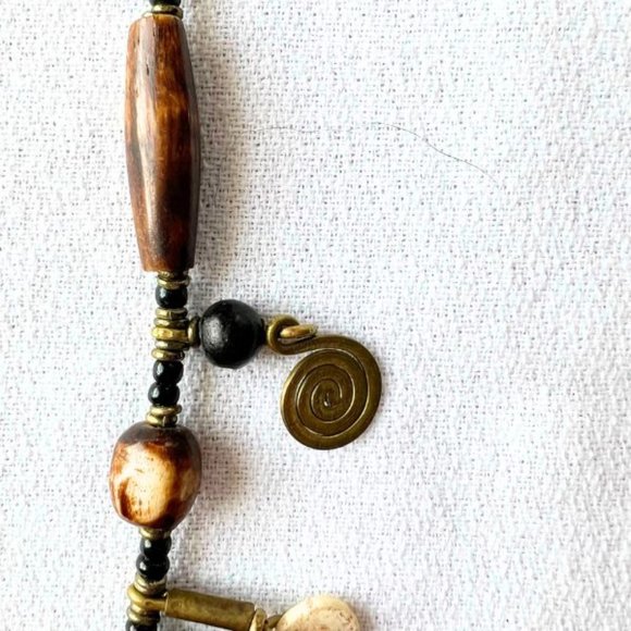 Vintage Handmade Brass, Bead, and Shell Necklace - Picture 7 of 9